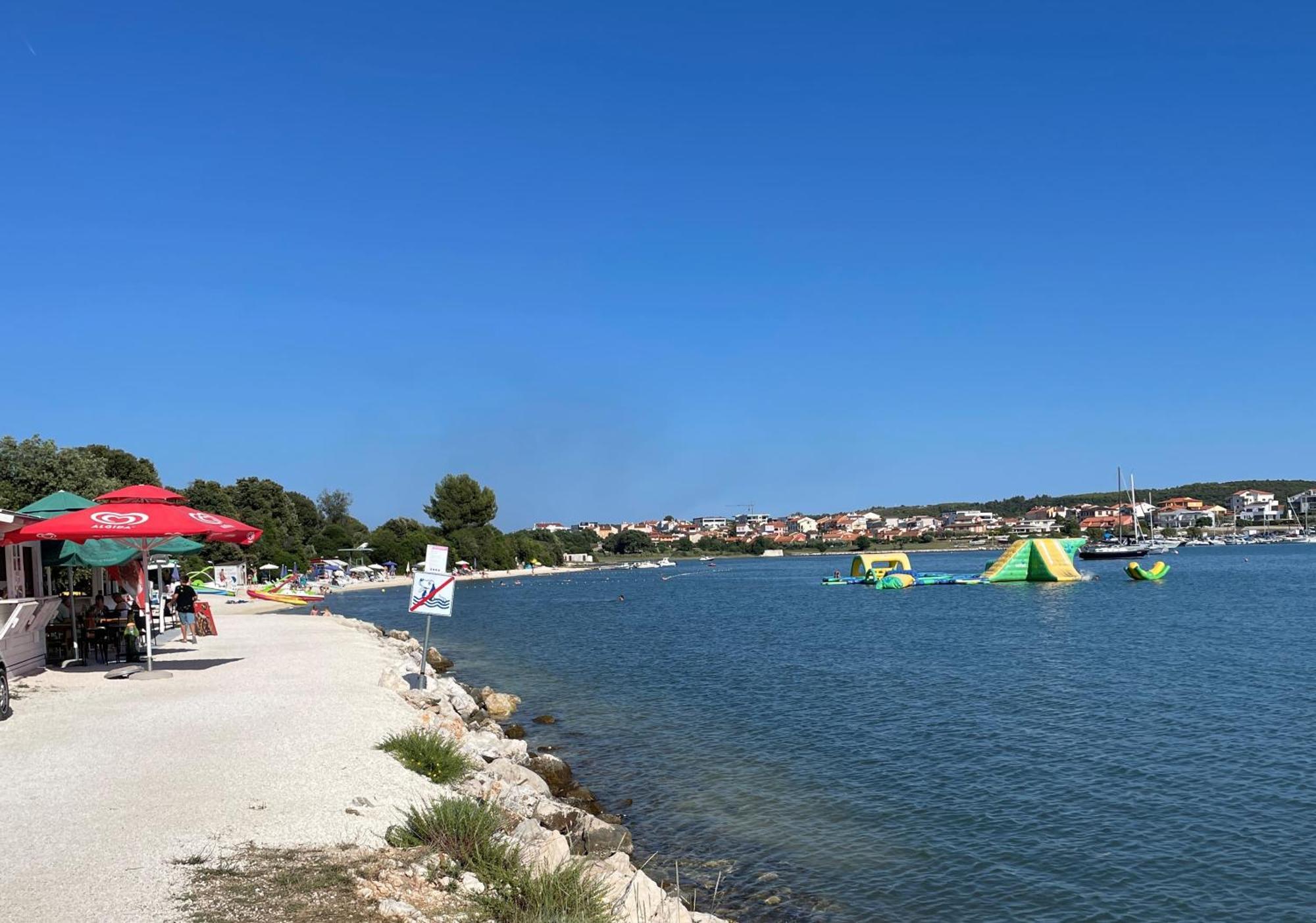 Apartman La Dolce Vita Banjole Ngoại thất bức ảnh